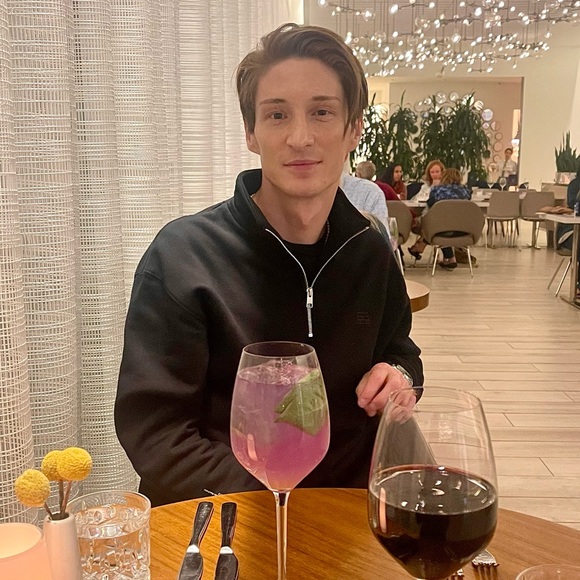 Im Matthew - Picture 2 of 2